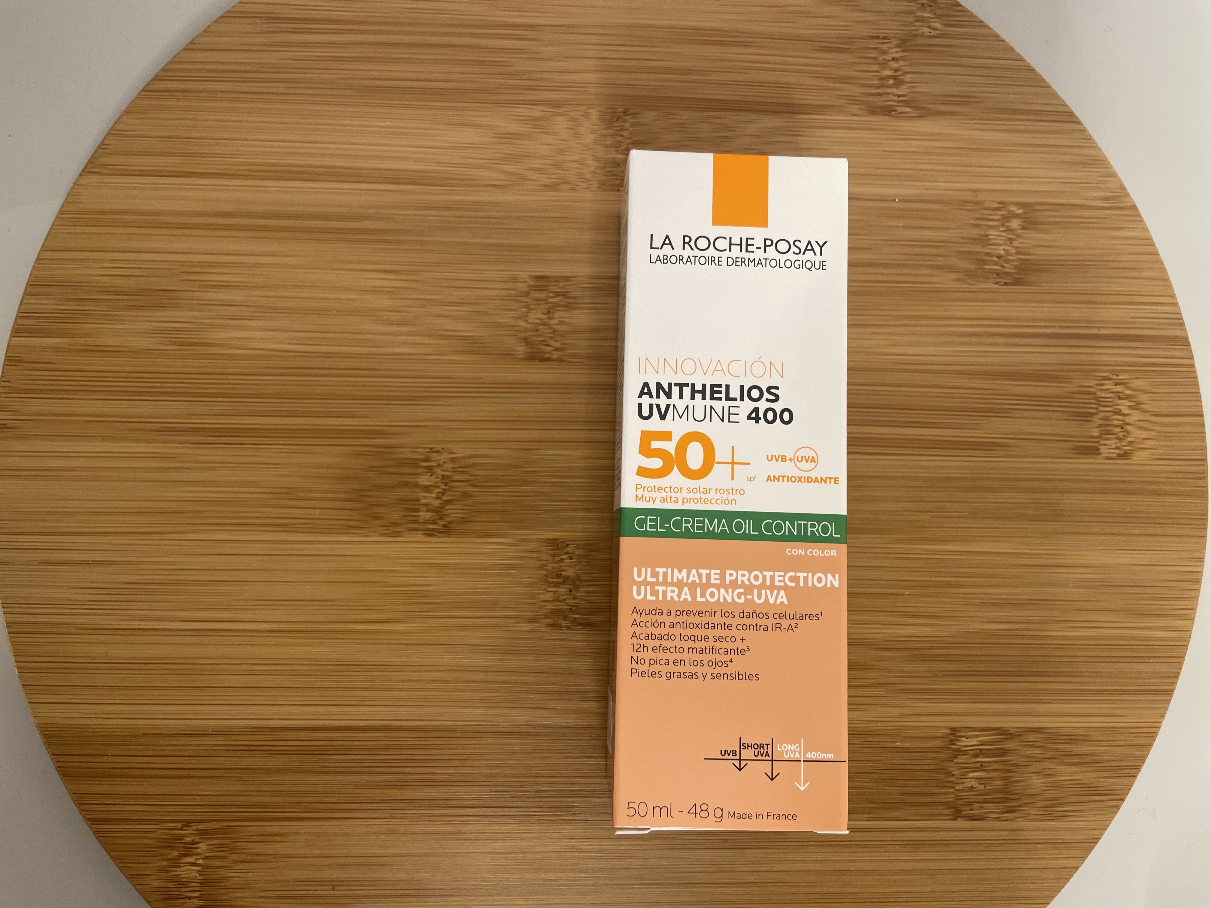 La Roche Posay: Anthelios UVMUNE 400 SPF 50 Oil Control